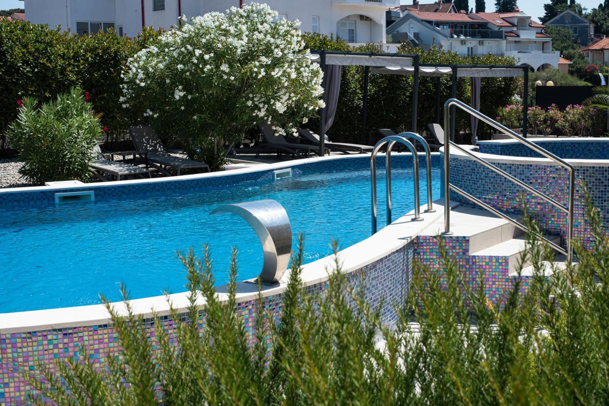 Hotel Petrcane Exterior foto