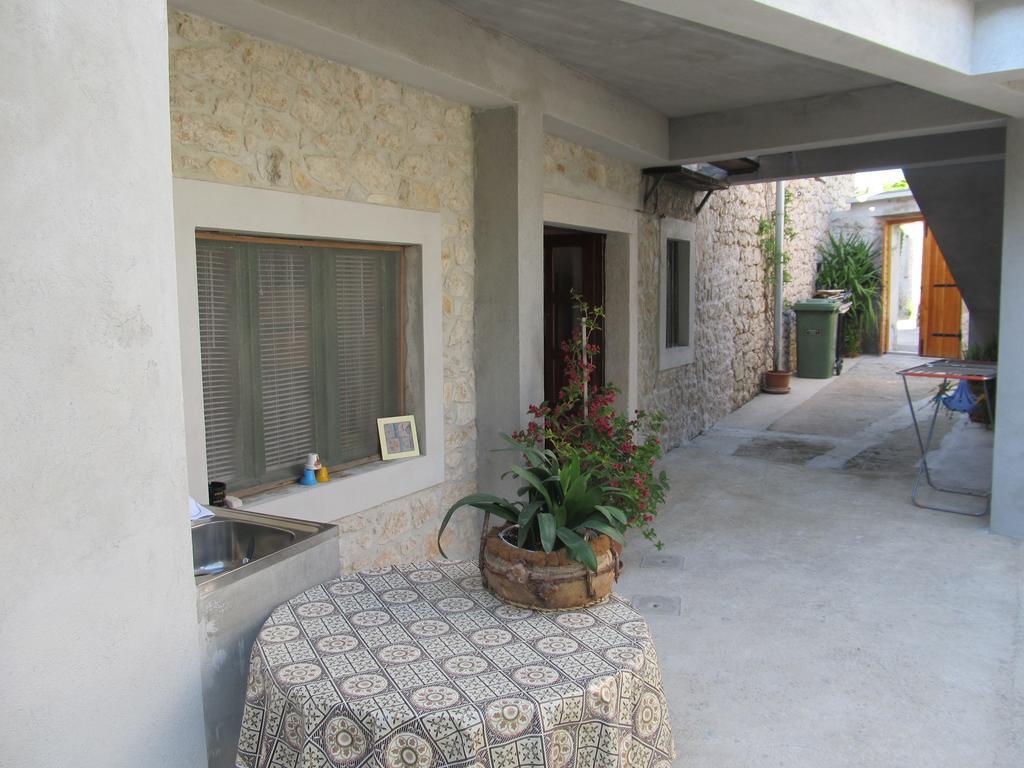 Hotel Petrcane Exterior foto