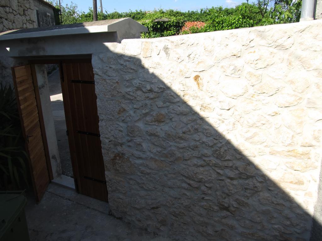 Hotel Petrcane Exterior foto