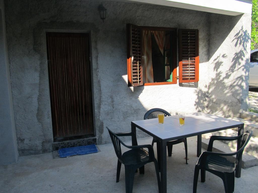 Hotel Petrcane Exterior foto